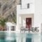 Crown Suites_best deals_Hotel_Cyclades Islands_Sandorini_Sandorini Chora